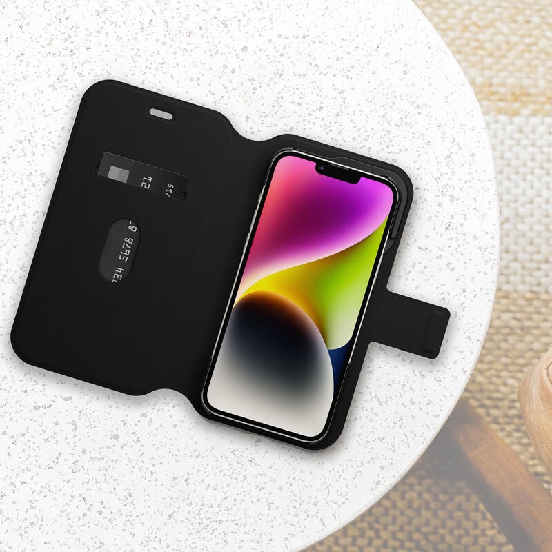 product image 4 - iPhone 14 Plus Funda Strada Via Series